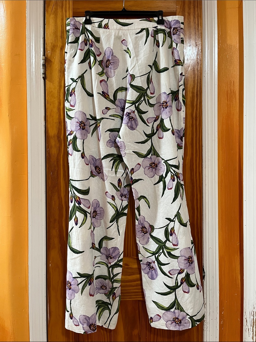 Gabriel Union White Floral Wide-Leg Lavender Blooms Pants 0 - Picture 10 of 16